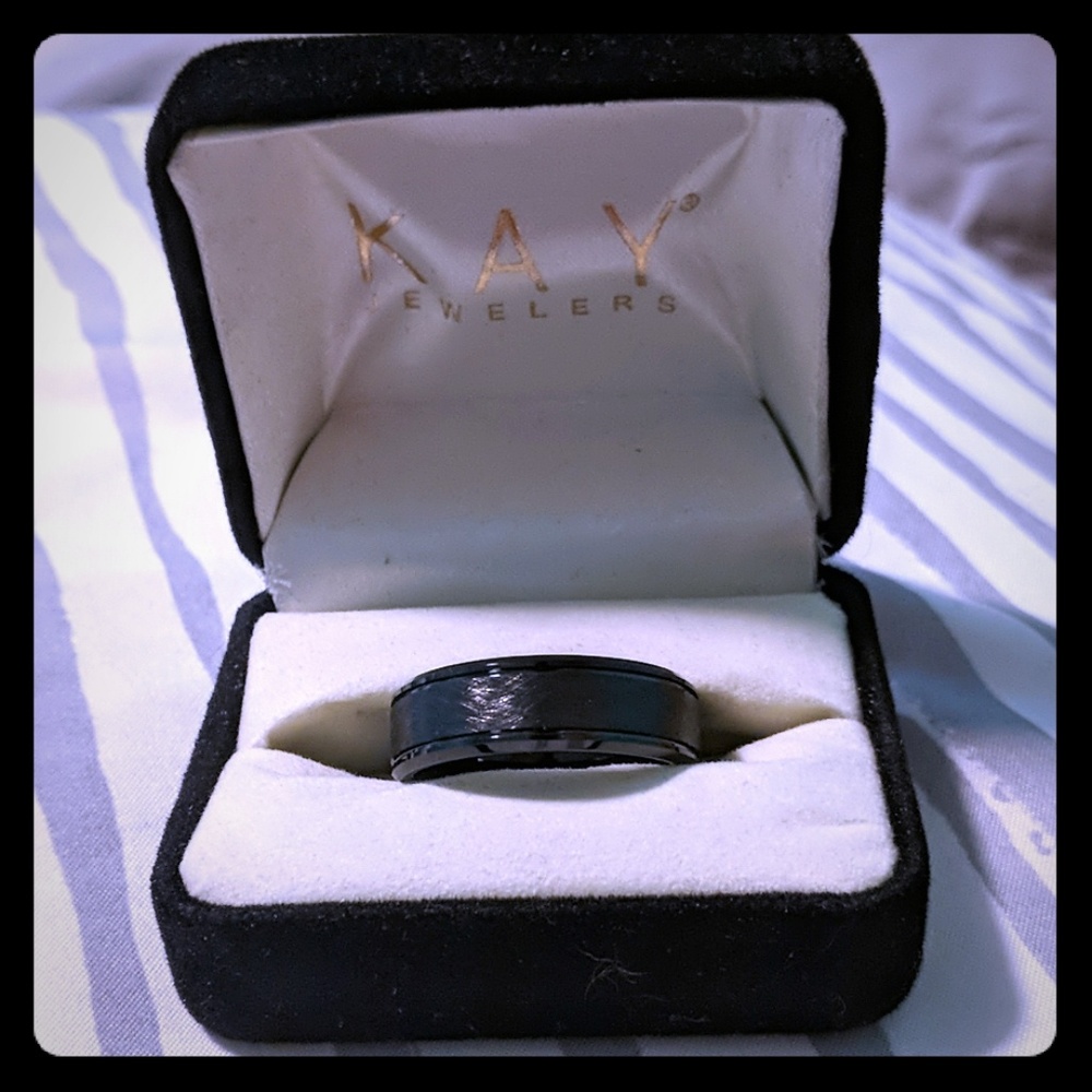 Men's Wedding Band